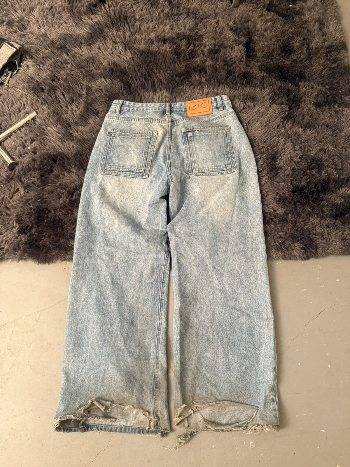 Zicmade baggy denim size 32