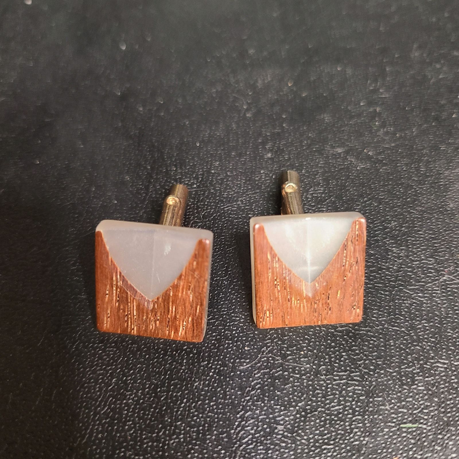 Vintage Vintage 50's mid-century modern wood and resin cufflinks Size ONE SIZE - 1 Thumbnail