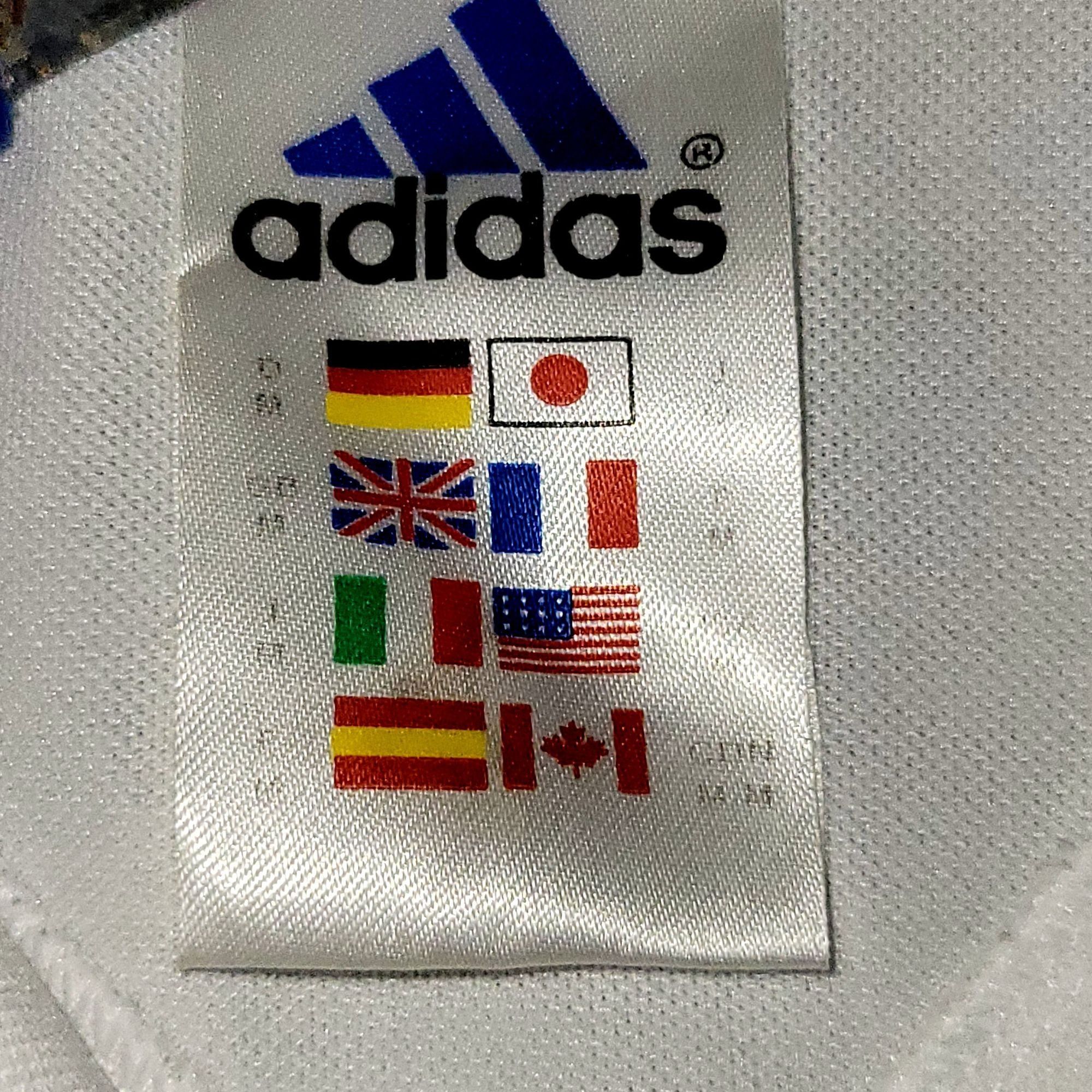 Adidas Ronaldo Real Madrid CENTENARY 2002 2003 Soccer Jersey M Size US M / EU 48-50 / 2 - 8 Thumbnail