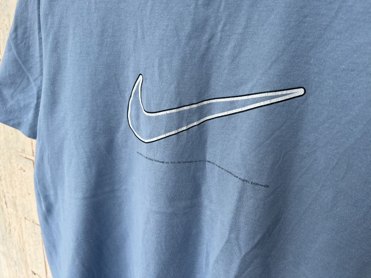 Nike NIKE UPTEMPO Vintage 00s Tshirt Tee Swoosh Center Logo Size US S / EU 44-46 / 1 - 3 Thumbnail