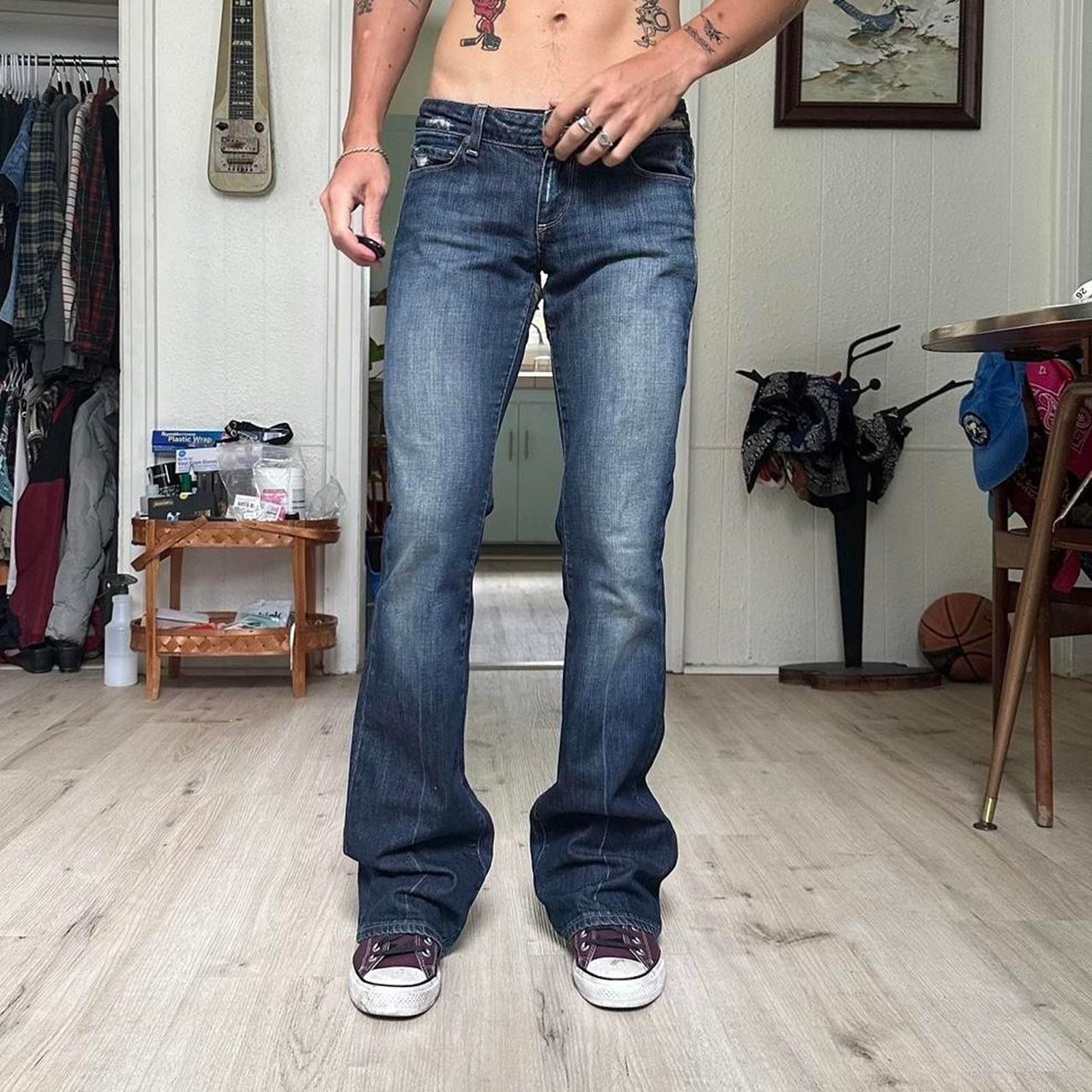 Paige Vintage 00s Paige Low Rise Dark Blue Denim Flare Jeans Pants Size 27" / US 4 / IT 40 - 1 Thumbnail