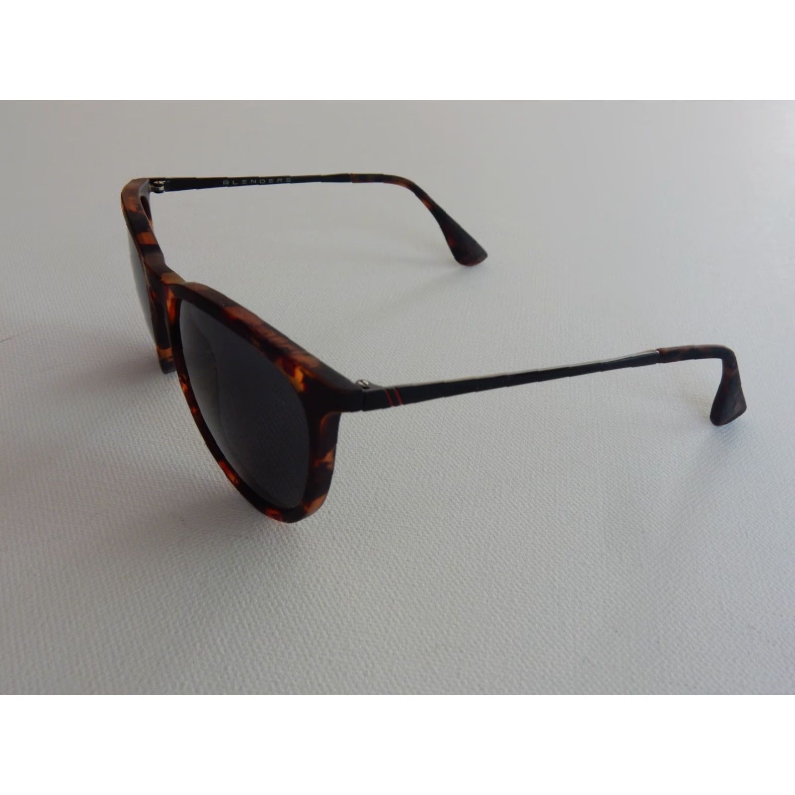 Vintage Blenders Polarized Sunglasses Brown Unisex Adults Size ONE SIZE - 2 Thumbnail