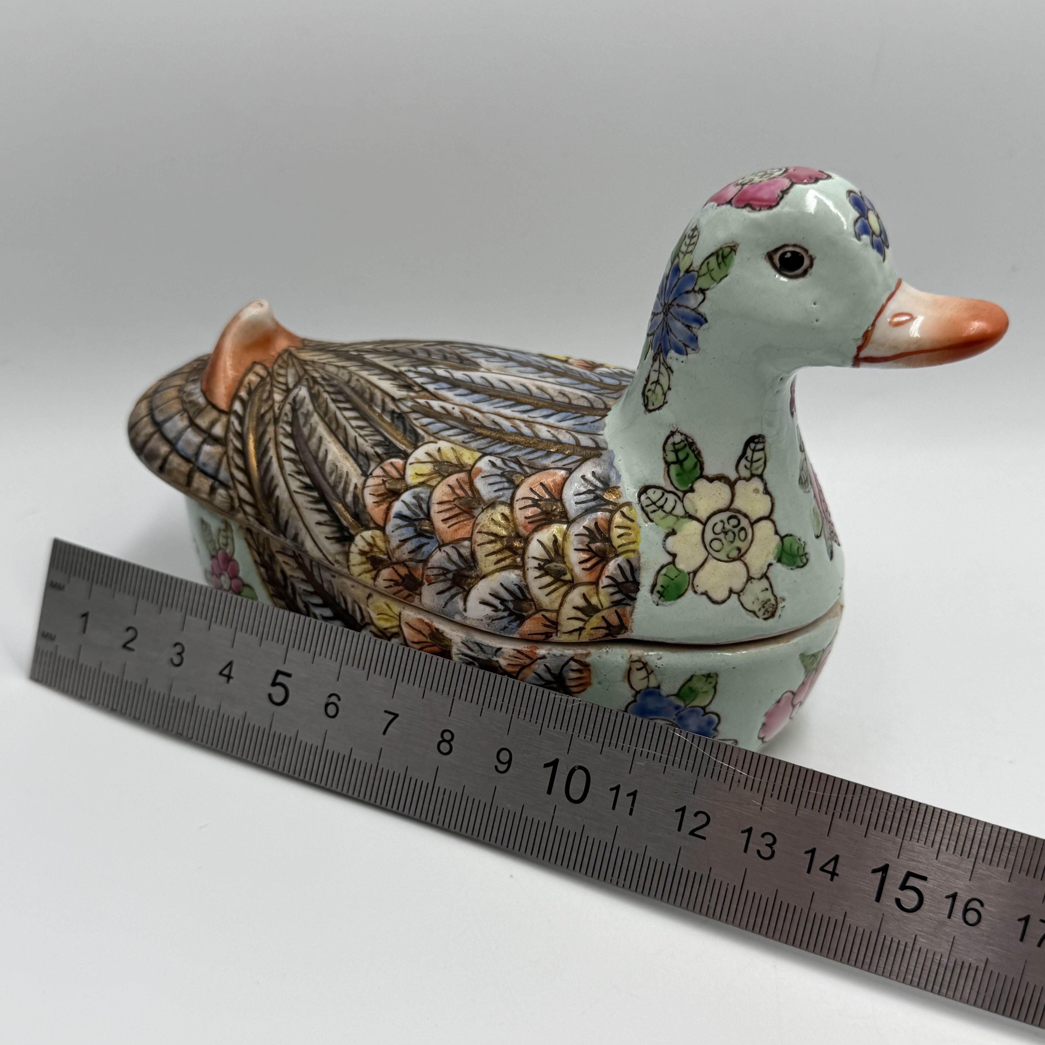 Vintage Vintage Duck Trinket Jewelry Box Hand Painted Figurine Size ONE SIZE - 10 Thumbnail