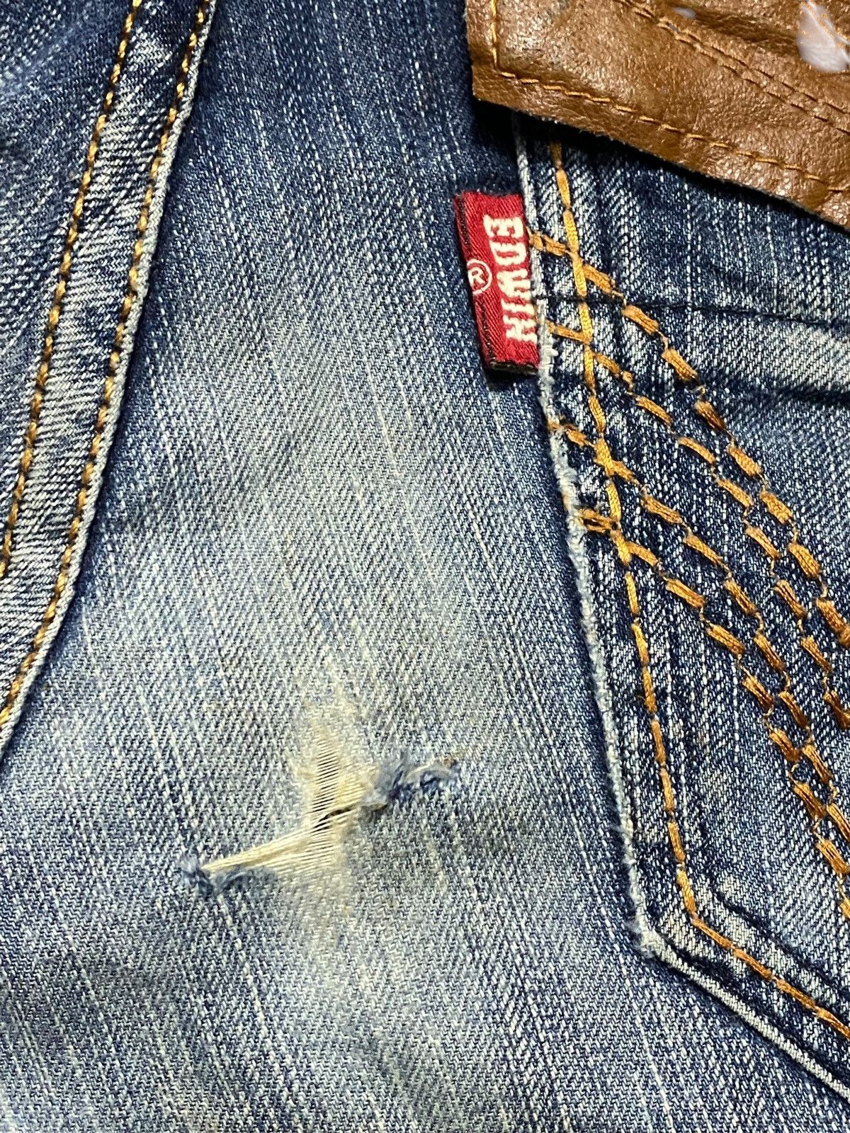 Japanese Brand Vintage Edwin 431 XVS Blue Wash Distressed Flare Jeans Size US 31 - 18 Thumbnail