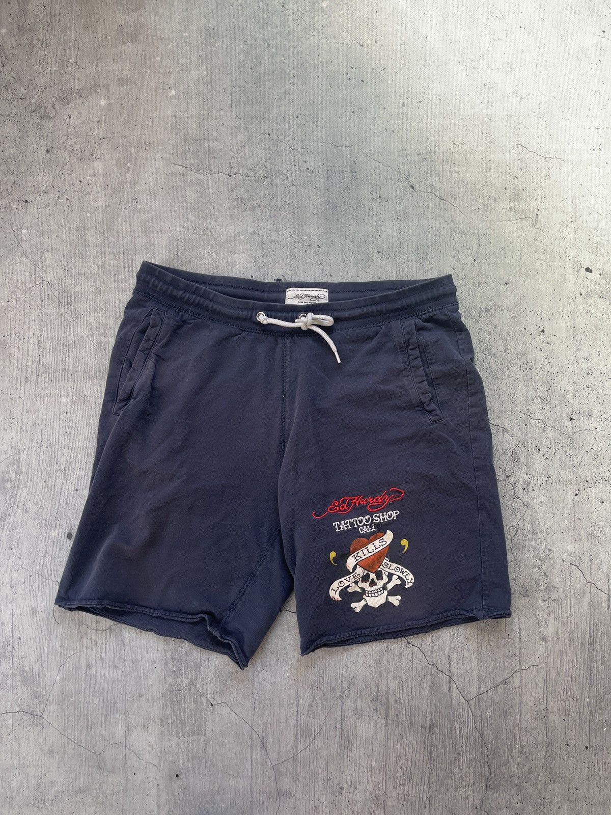 Other Y2K Edhardy Shorts Tattoo Gothic vintage Size US 35 - 2 Thumbnail