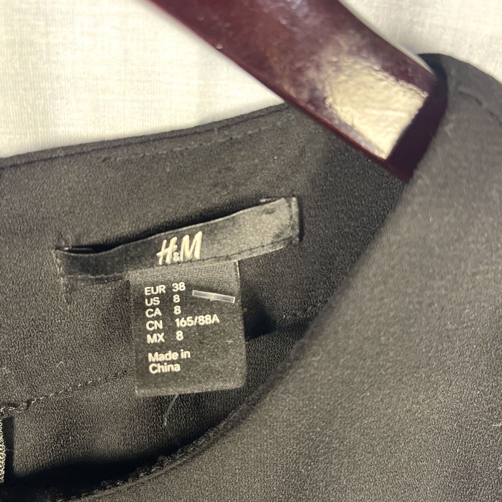H&M H&M Women’s Top Tunic Sleeveless Blouse Black L Studded NWT Rocker Womens Size L / US 10 / IT 46 - 4 Thumbnail
