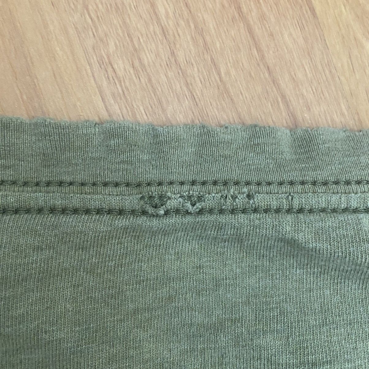 L.L. Bean L.L. Bean Front Pocket Distressed T-Shirt Large Size US L / EU 52-54 / 3 - 9 Thumbnail