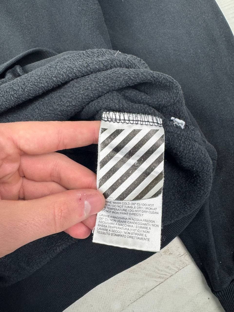 Off-White Off White 02 Caravaggio Hoodie Size US M / EU 48-50 / 2 - 10 Thumbnail