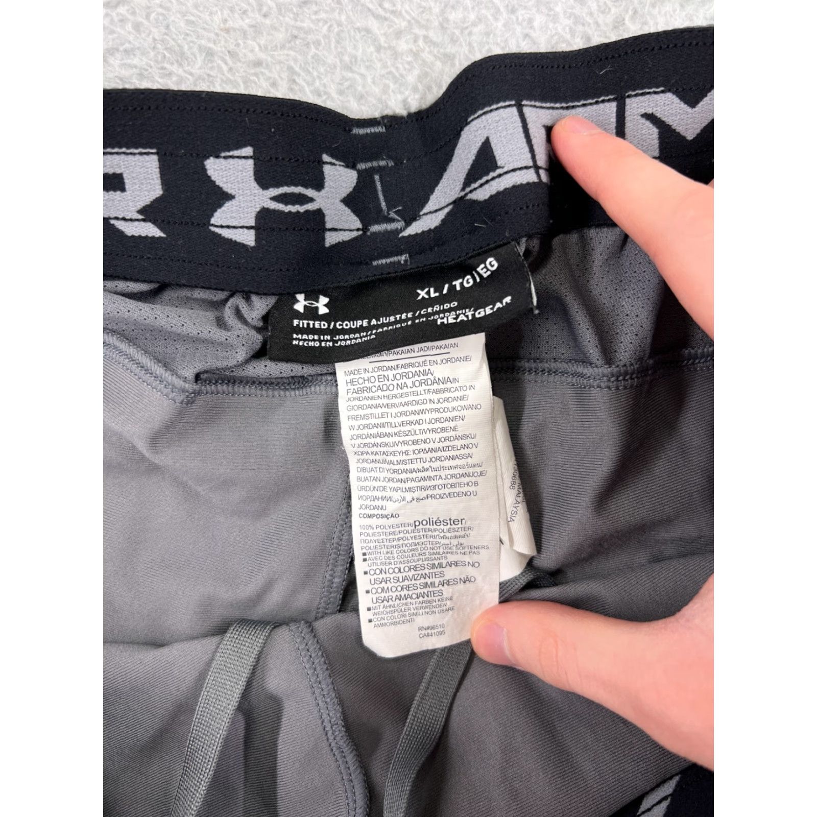 Under Armour Under Armour Shorts Mens XL Gray Polyester Athletic Basketball Gym Elastic Waist Pockets Size US 36 / EU 52 - 3 Thumbnail