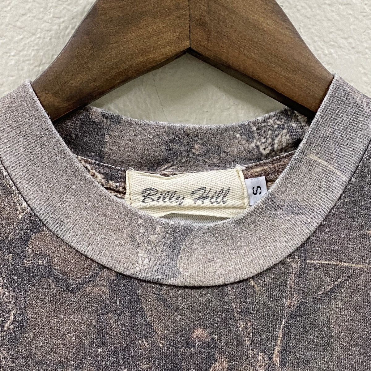Billy Hill 2023 NEW & USED VINTAGE WASH SASQUATCH CAMO T-SHIRT (S) Size US S / EU 44-46 / 1 - 5 Thumbnail