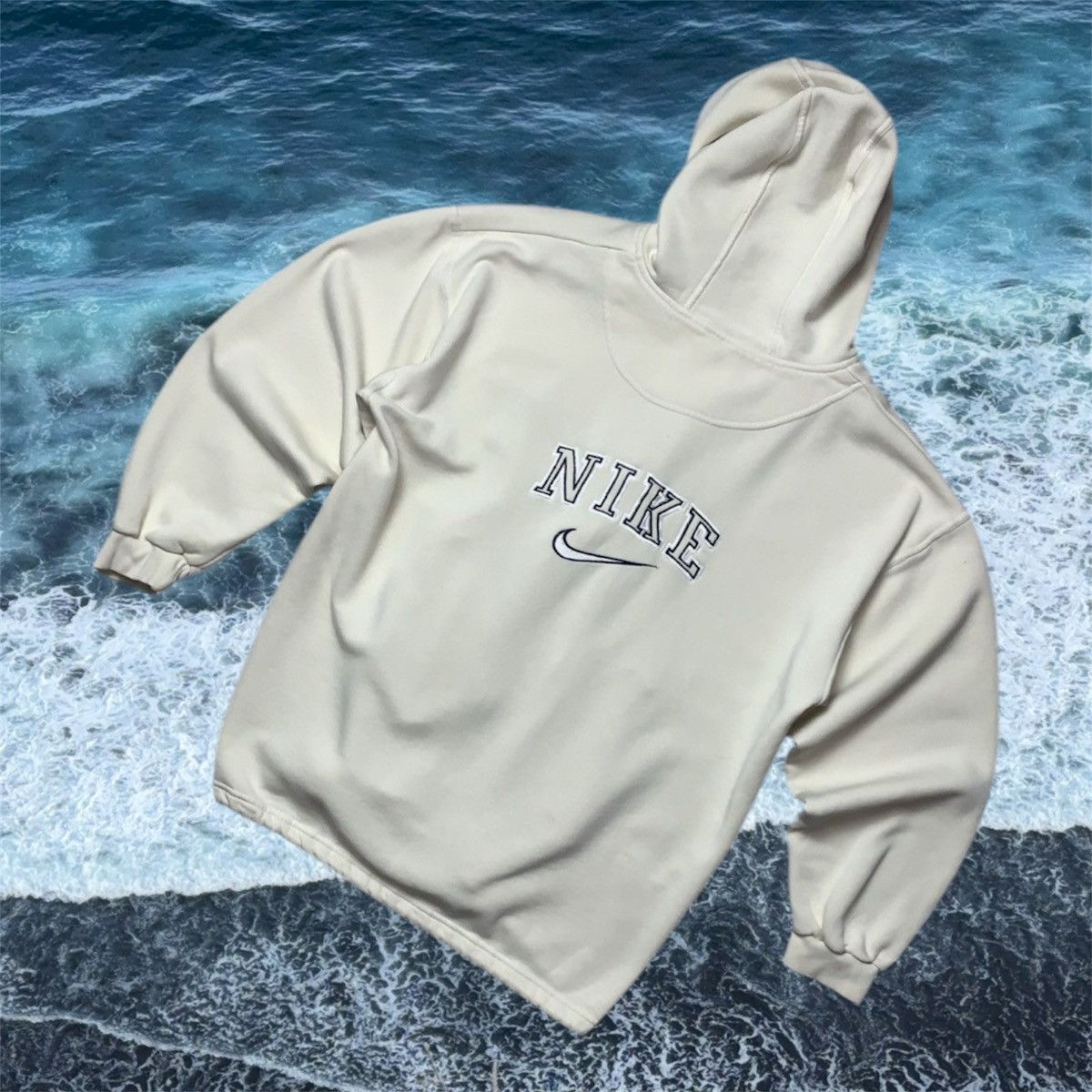 Vintage Nike hoodie big logo size XL