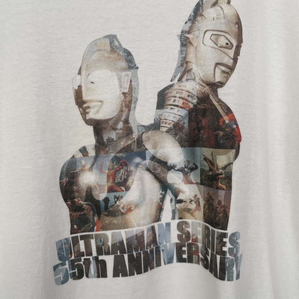 Anime × Japanese Brand × Vintage Vintage 2000s Ultraman Series 55th Anniversary T Shirt Size US L / EU 52-54 / 3 - 2 Thumbnail