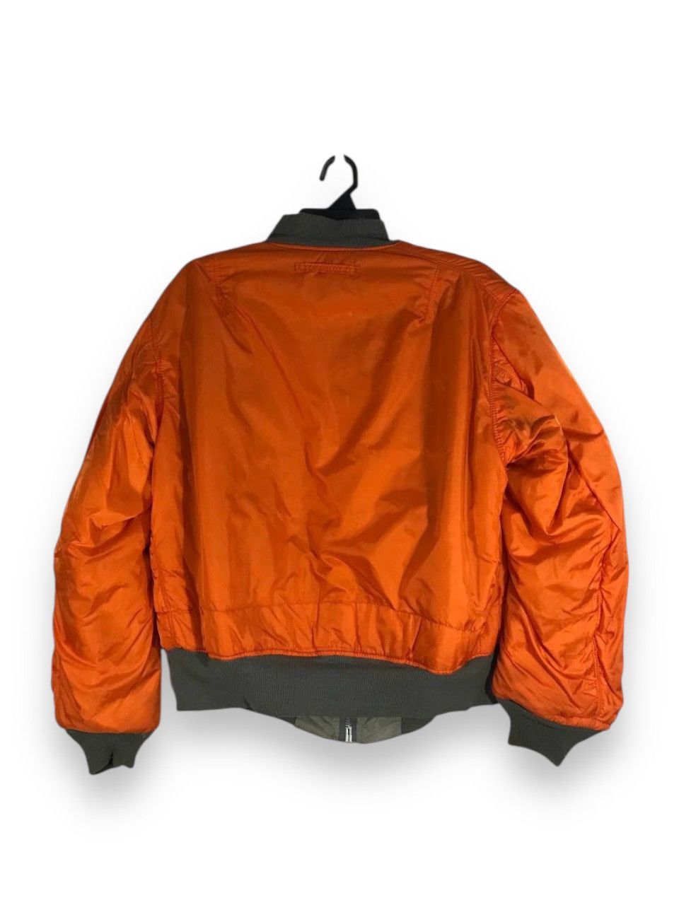 Alpha Industries Vintage Ma-1 alpha industries bomber flight jacket Size US L / EU 52-54 / 3 - 12 Thumbnail