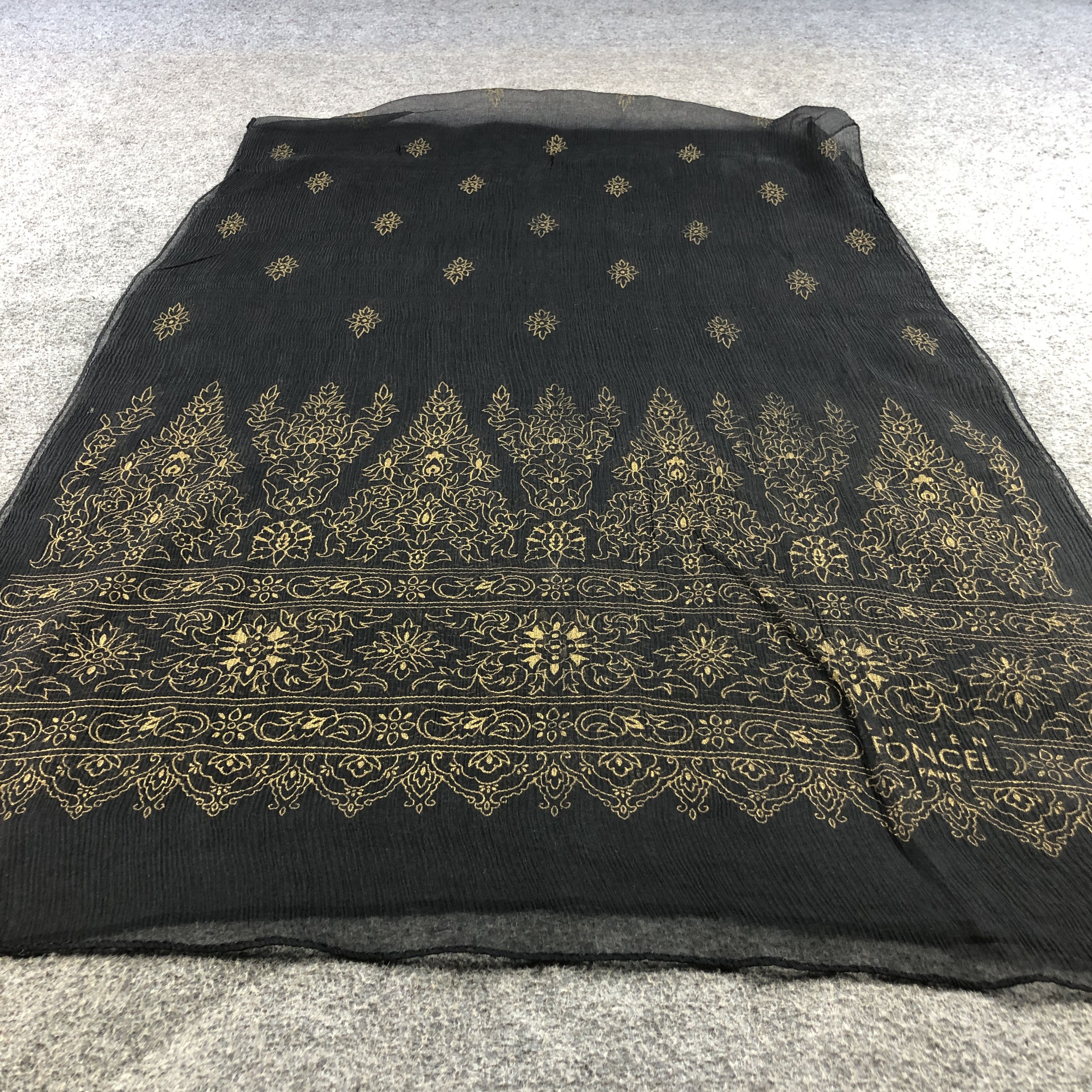 Vintage Lucien Foncel Luxury Silk Stole Silk Scarf M1091 Size ONE SIZE - 7 Thumbnail