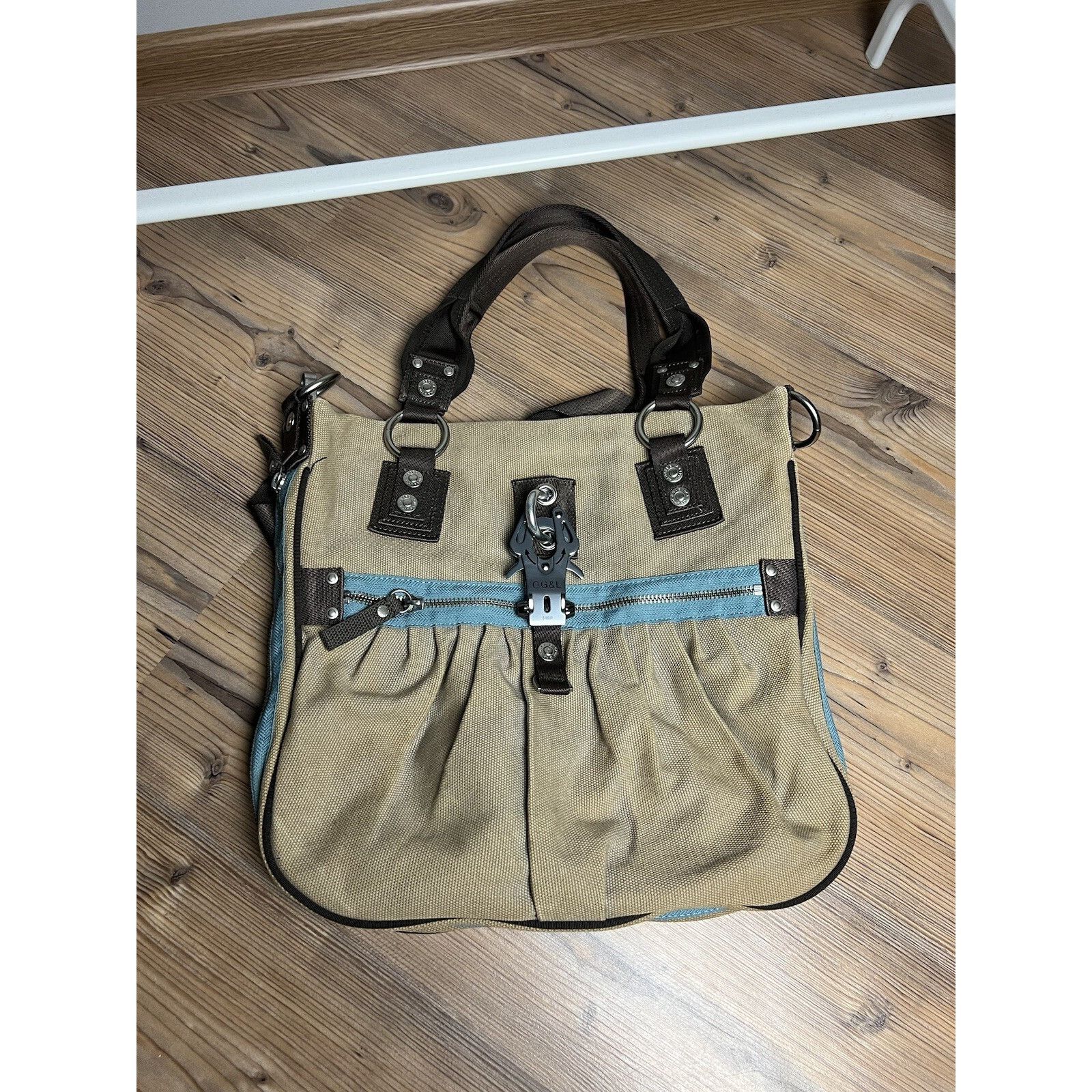 George Gina & Lucy GGL George Gina & Lucy Nouvelle Gardine Beige Gray Shoulder Size ONE SIZE - 7 Thumbnail