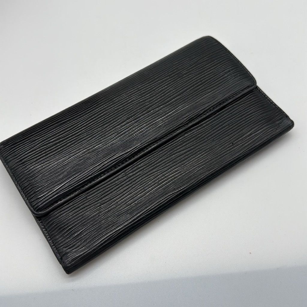 Louis Vuitton Louis Vuitton Epi Porte Tresor International Wallet Black Size ONE SIZE - 3 Thumbnail