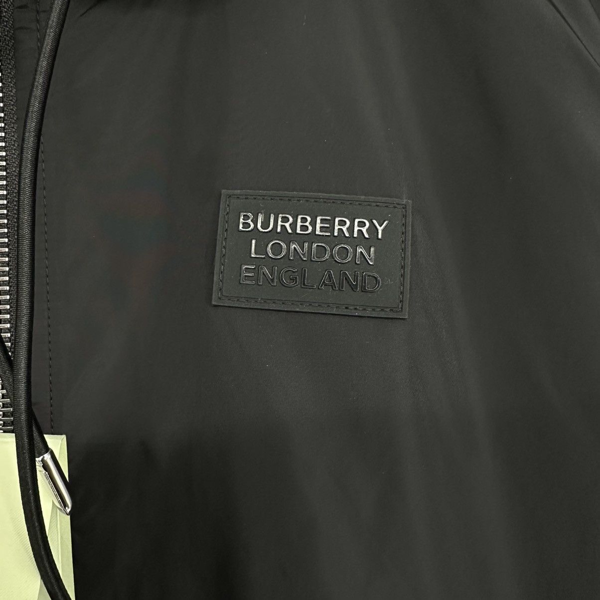 Burberry Burberry reversible jacket size:L Size US L / EU 52-54 / 3 - 5 Thumbnail
