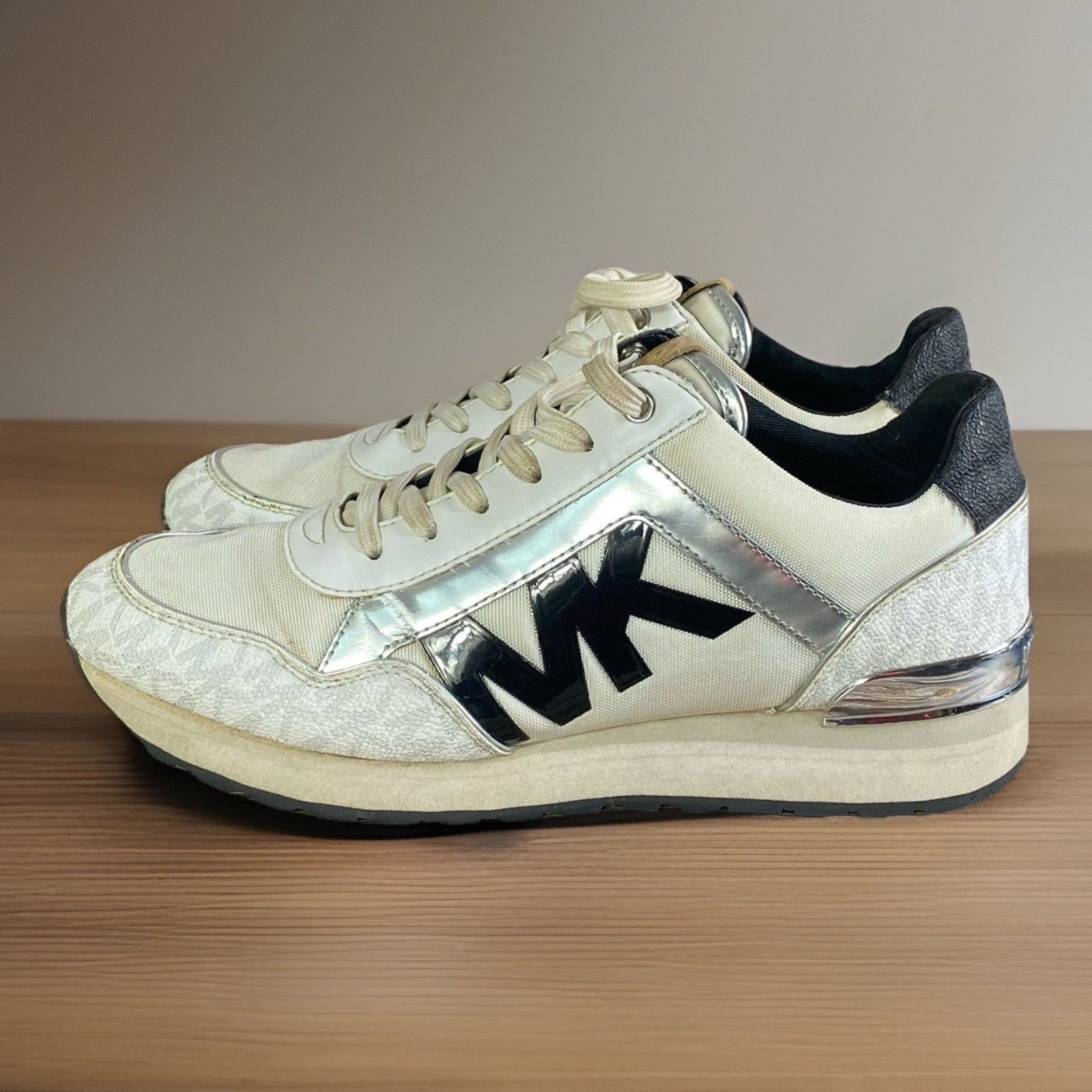 Michael Kors MICHAEL KORS Women's MADDY Two-Tone Logo Trainer Sneakers-9 Size US 9 / IT 39 - 1 Thumbnail