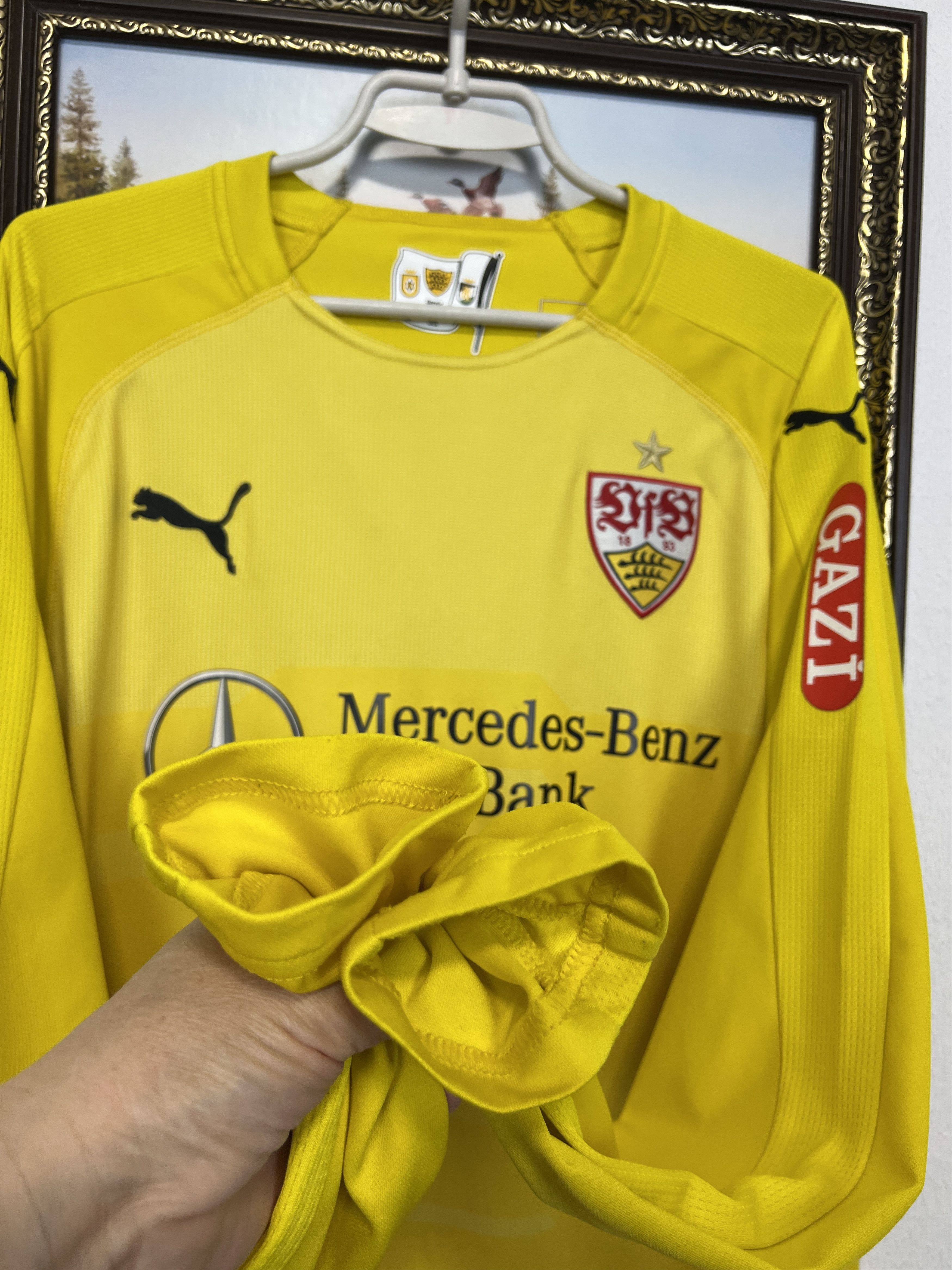 Puma VfB Stuttgart Goalkeeper Football Shirt Soccer Jersey Trikot Size US L / EU 52-54 / 3 - 8 Thumbnail