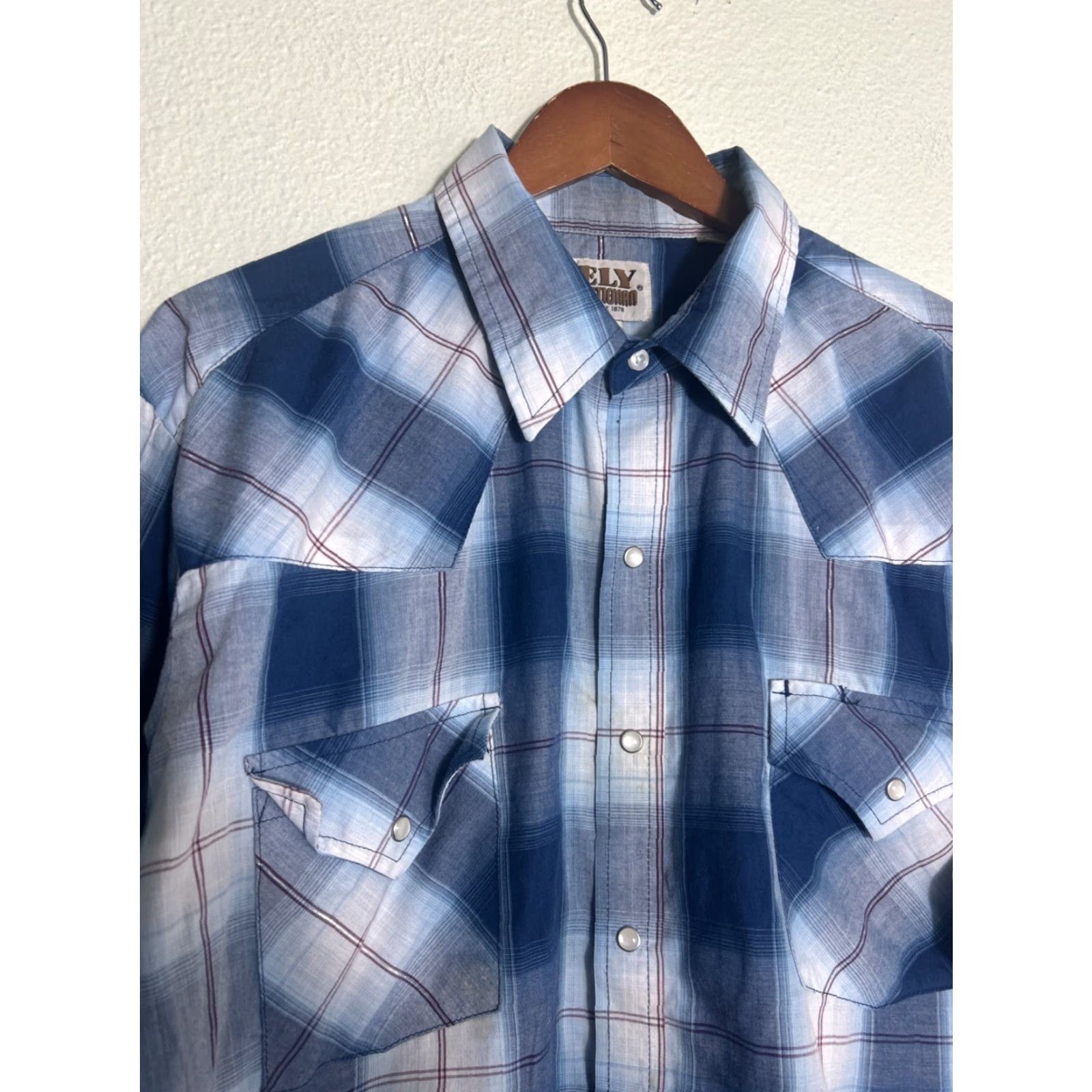 Vintage Ely Cattlemen Mens XL Short Sleeve Pearl Snap Shirt Blue Plaid Cotton Size US XL / EU 56 / 4 - 3 Thumbnail