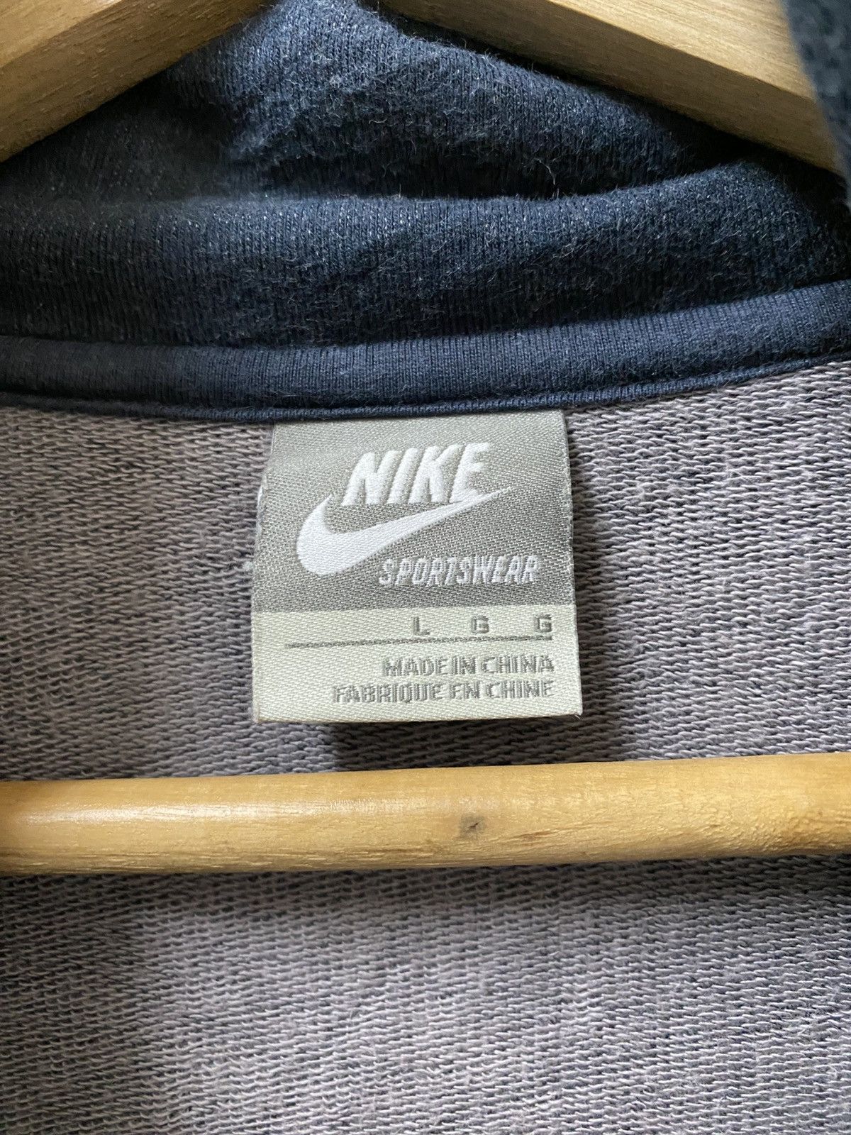 Nike Nike Small Logo Zipper Size US L / EU 52-54 / 3 - 6 Thumbnail