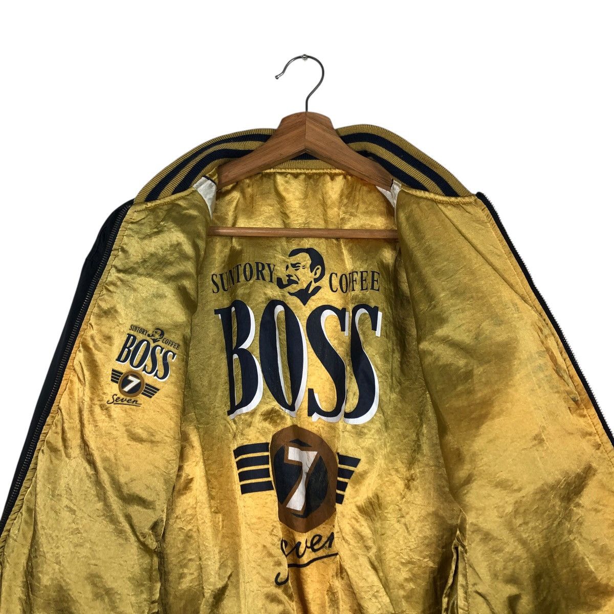 Japanese Brand Reversible Bomber Jacket Satin Suntory Boss Coffee Big Logo Size US M / EU 48-50 / 2 - 17 Thumbnail