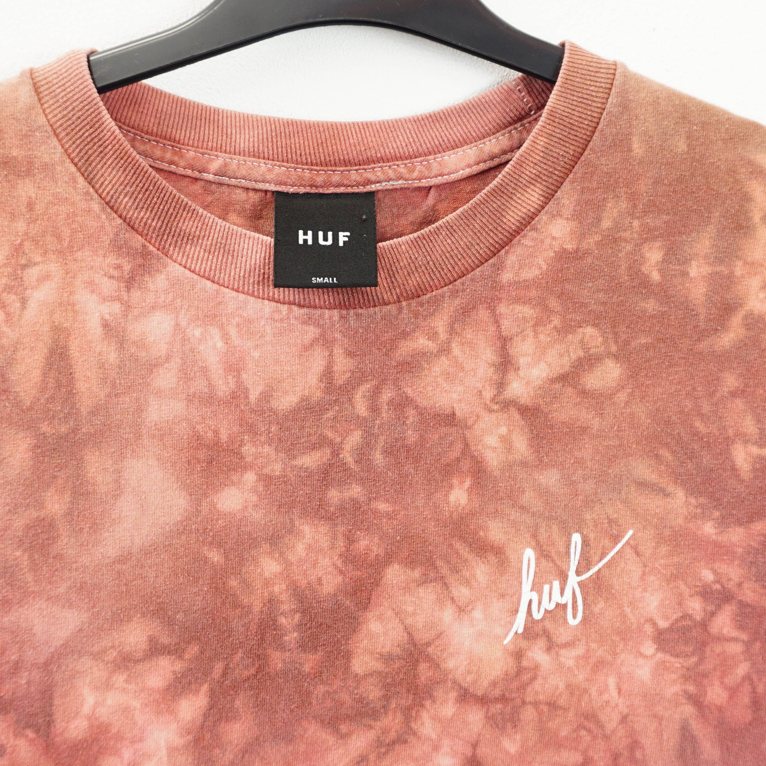 Huf Dye Small Logo Tee Size US S / EU 44-46 / 1 - 2 Thumbnail
