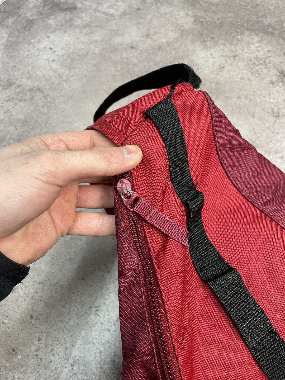 Vintage Vintage Y2K Adidas Y-3 Style Burgandy Dark Grey Sling Bag Size ONE SIZE - 16 Thumbnail