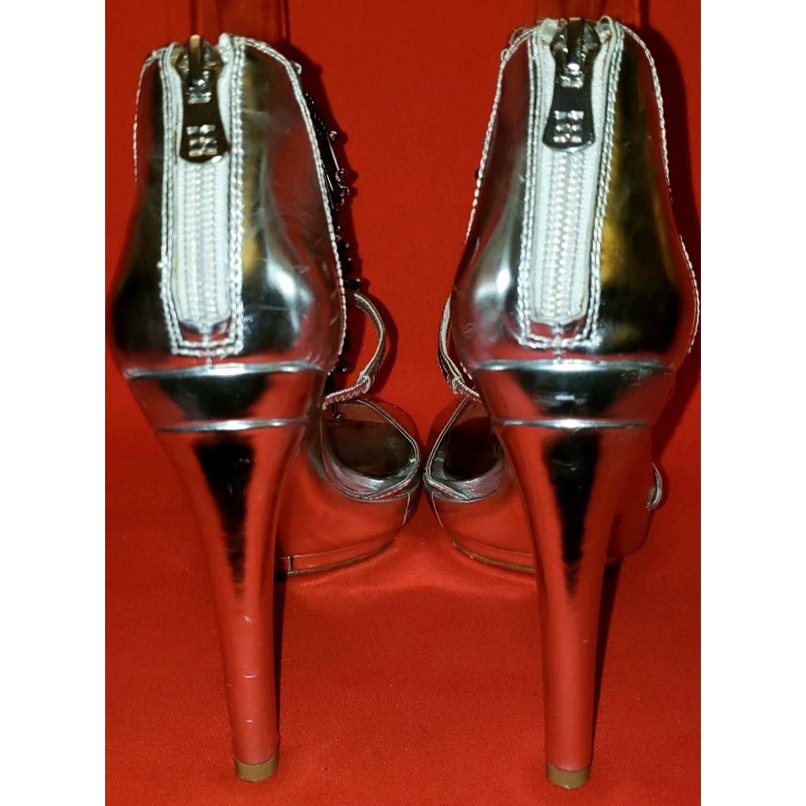 Bcbgmaxazria BCBG MAXAZRIA Pumps Womens Silver ANKLE STRAP HEEL SIZE BEADED TASSELS UPFRONT Size US 5 / IT 35 - 6 Thumbnail