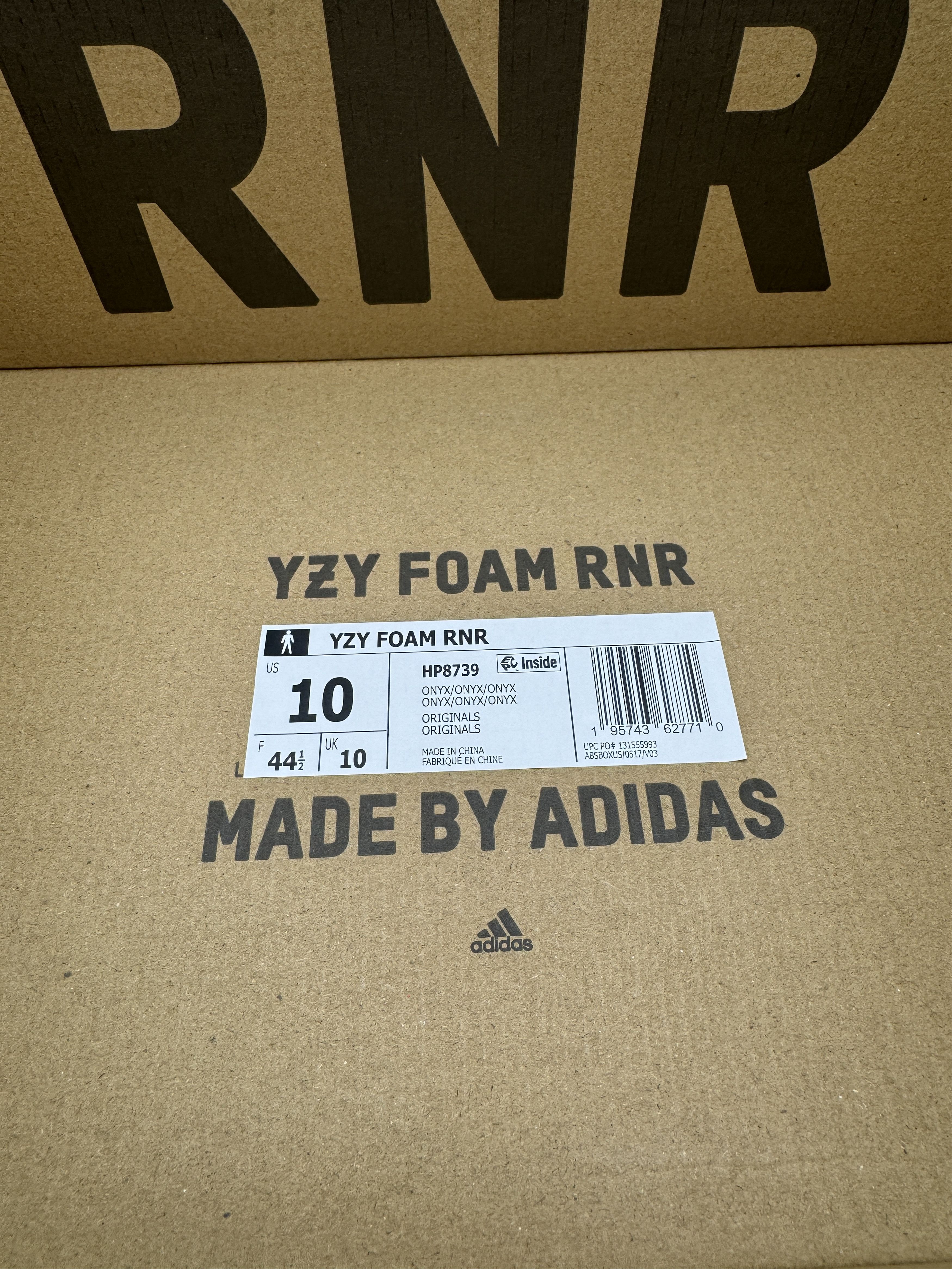 Adidas Yeezy Foam Runner Black Onyx Size US 10 / EU 43 - 4 Thumbnail