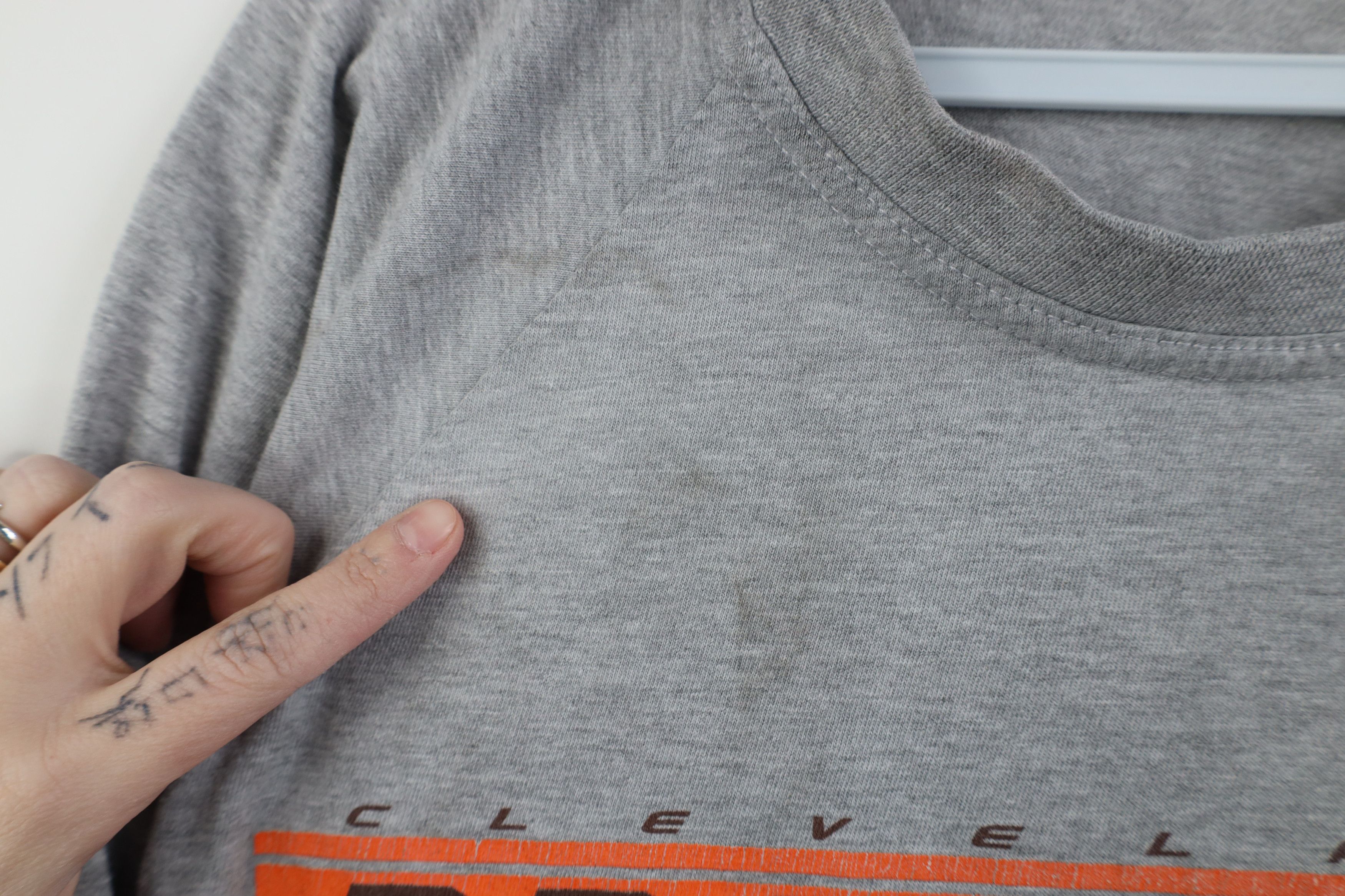 Vintage Vintage 90s Cleveland Browns Football Long Sleeve T-Shirt Size US L / EU 52-54 / 3 - 6 Thumbnail