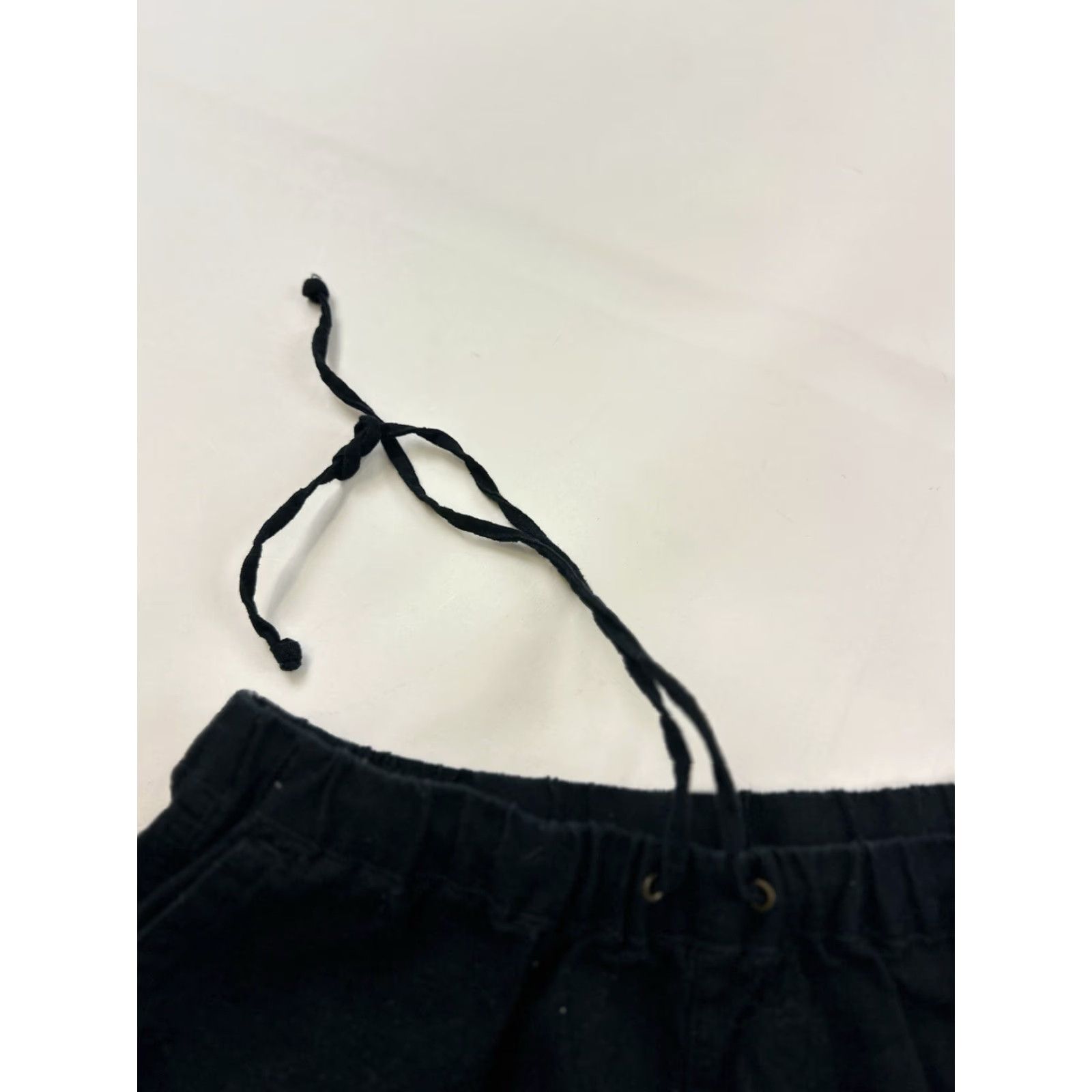 J.Crew J.Crew Shorts Women’s XS Black Tasseled Elastic Waist Boho Shirt? Size 26" / US 2 / IT 38 - 3 Thumbnail