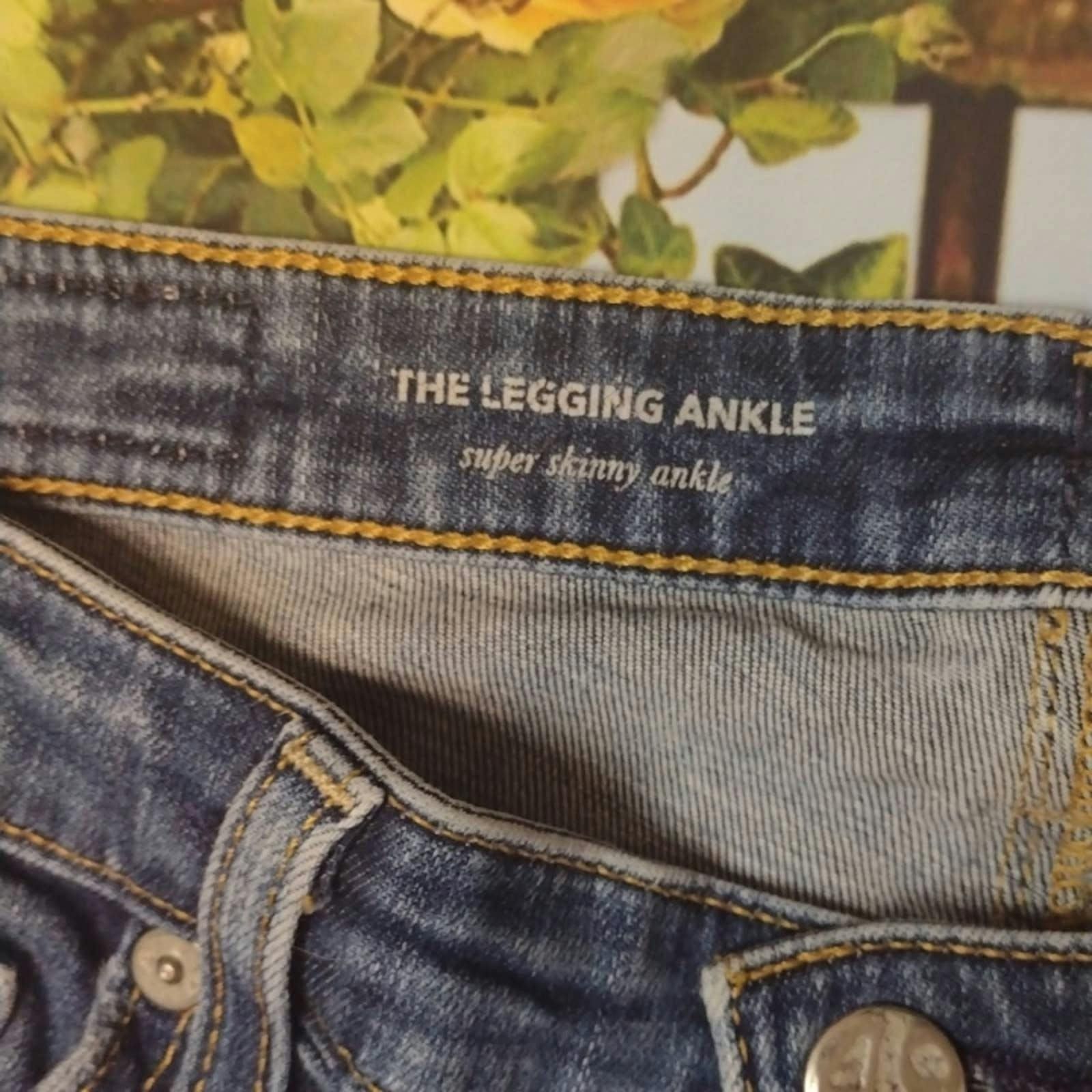 AG Adriano Goldschmied Ag Adriano Goldschmied legging ankle fringe jeans size 27r Size 28" / US 6 / IT 42 - 2 Thumbnail