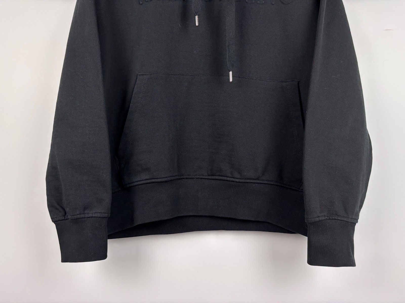 Valentino Womens Valentino Embossed Logo Hoodie Black Size L Size L / US 10 / IT 46 - 3 Thumbnail
