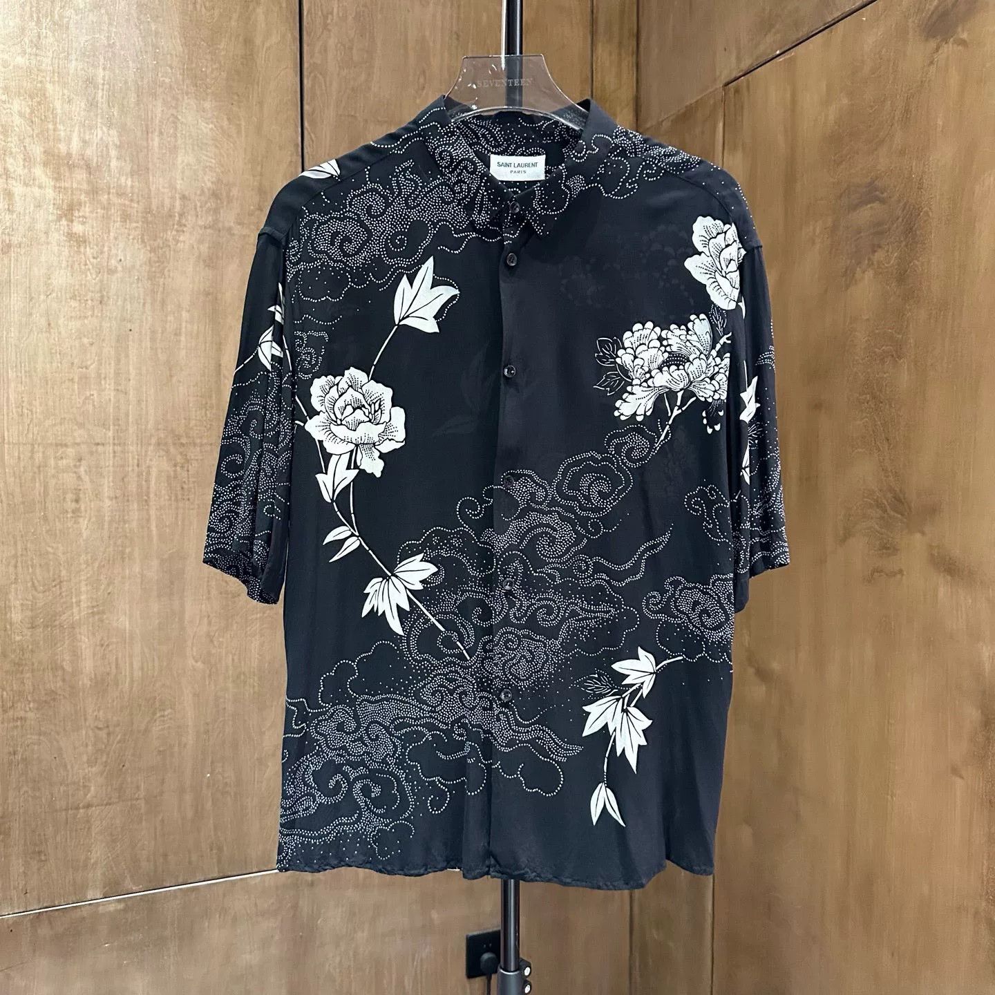 Saint Laurent Paris Saint Laurent Paris Black Shirt 40 Men Size US M / EU 48-50 / 2 - 1 Thumbnail