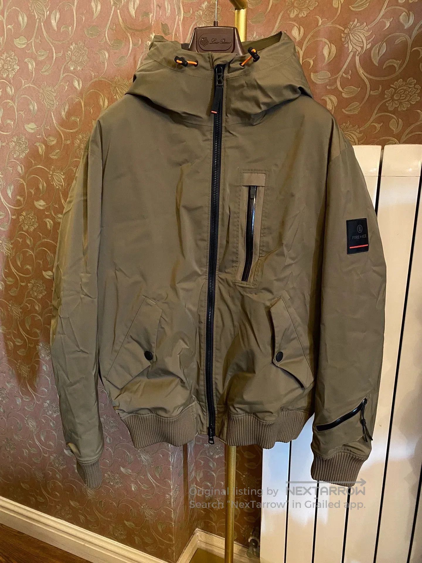 Bogner Beige Hooded Zip. Size US M / EU 48-50 / 2 - 1 Thumbnail