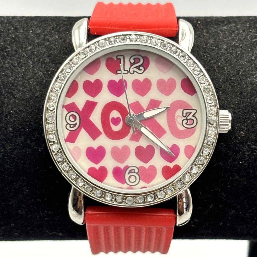 Other Red Heart XOXO Watch Size ONE SIZE - 1 Thumbnail
