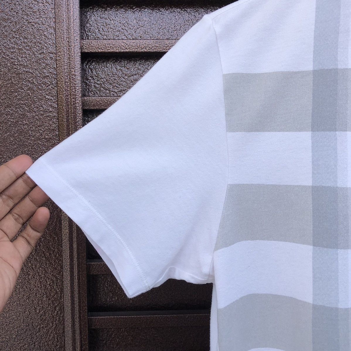 Burberry Burberry London White Checked Crowned Shirt Size US M / EU 48-50 / 2 - 4 Thumbnail