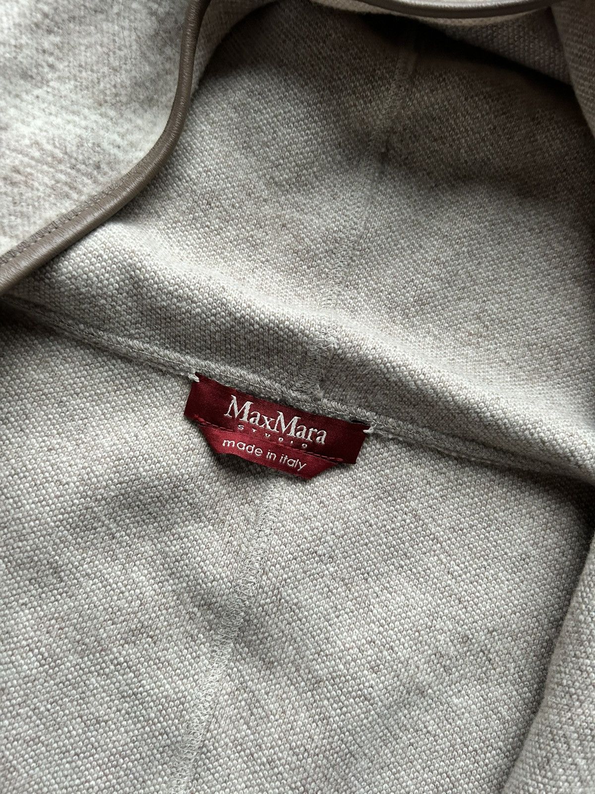 Max Mara Max Mara beige wool cape poncho One size Size ONE SIZE - 3 Thumbnail