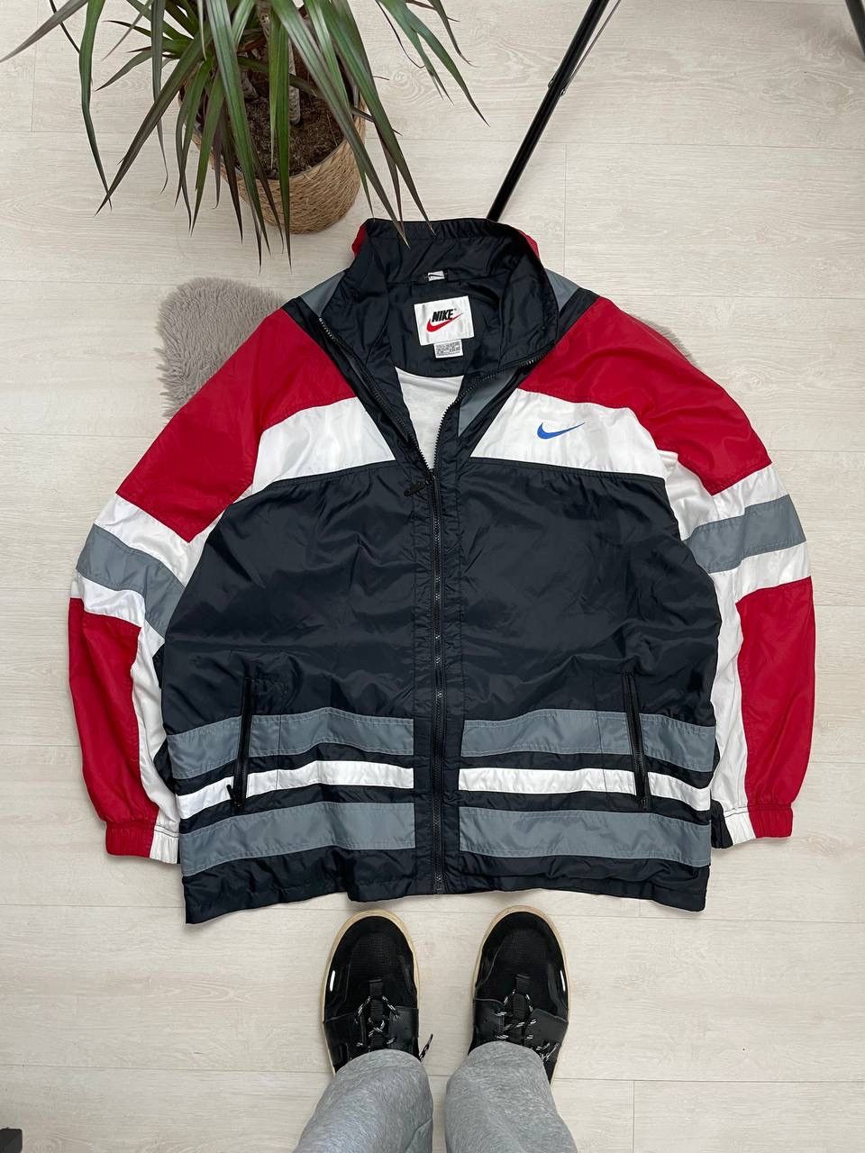 Nike × Vintage Nike Vintage 90’s Neylon Jacket Big Swoosh Rare Item Y2k Size US XL / EU 56 / 4 - 1 Thumbnail