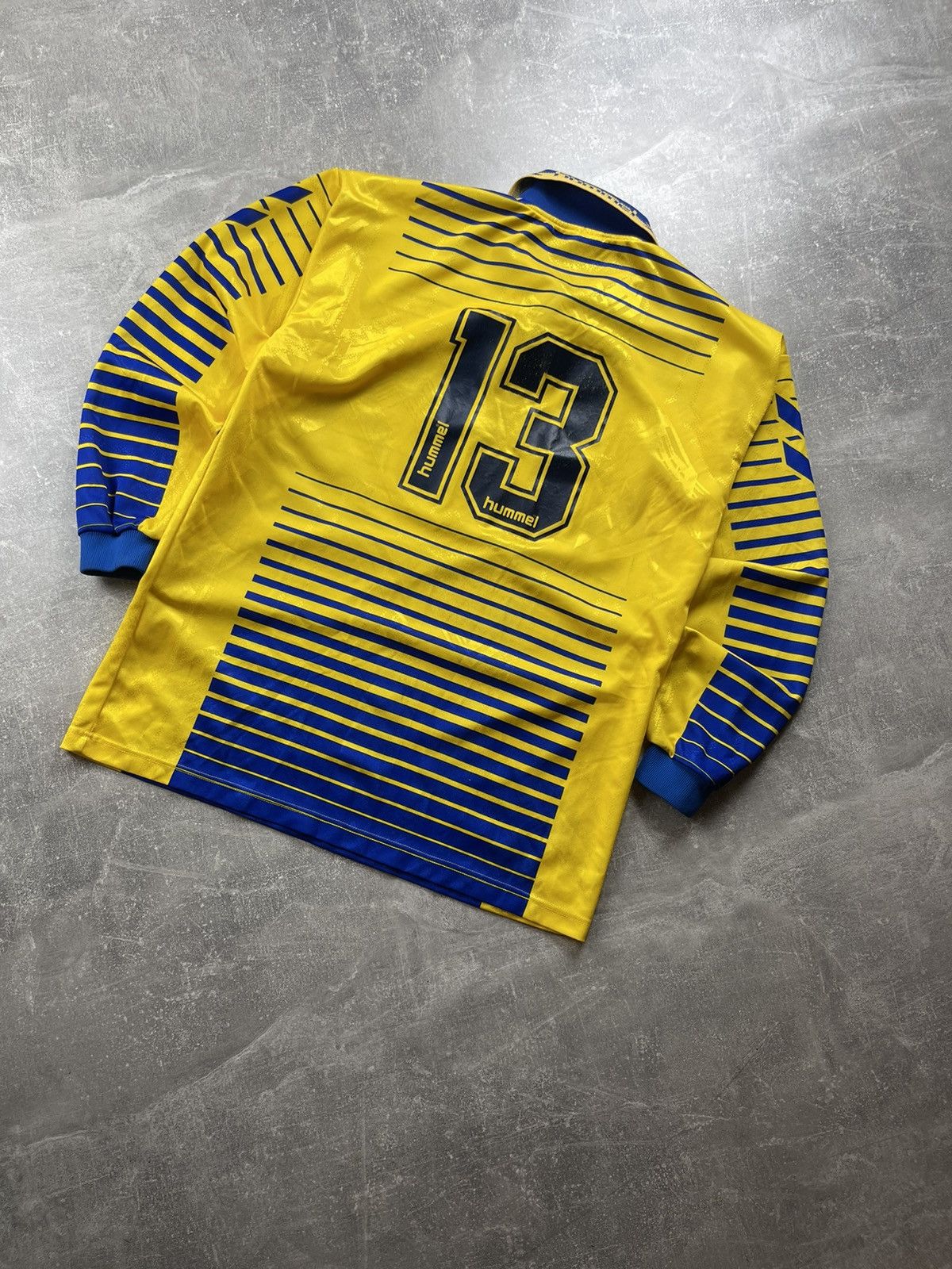 Hummel Vintage Hummel Football Jersey Yellow Long Sleeve 80s Retro Size US M / EU 48-50 / 2 - 8 Thumbnail