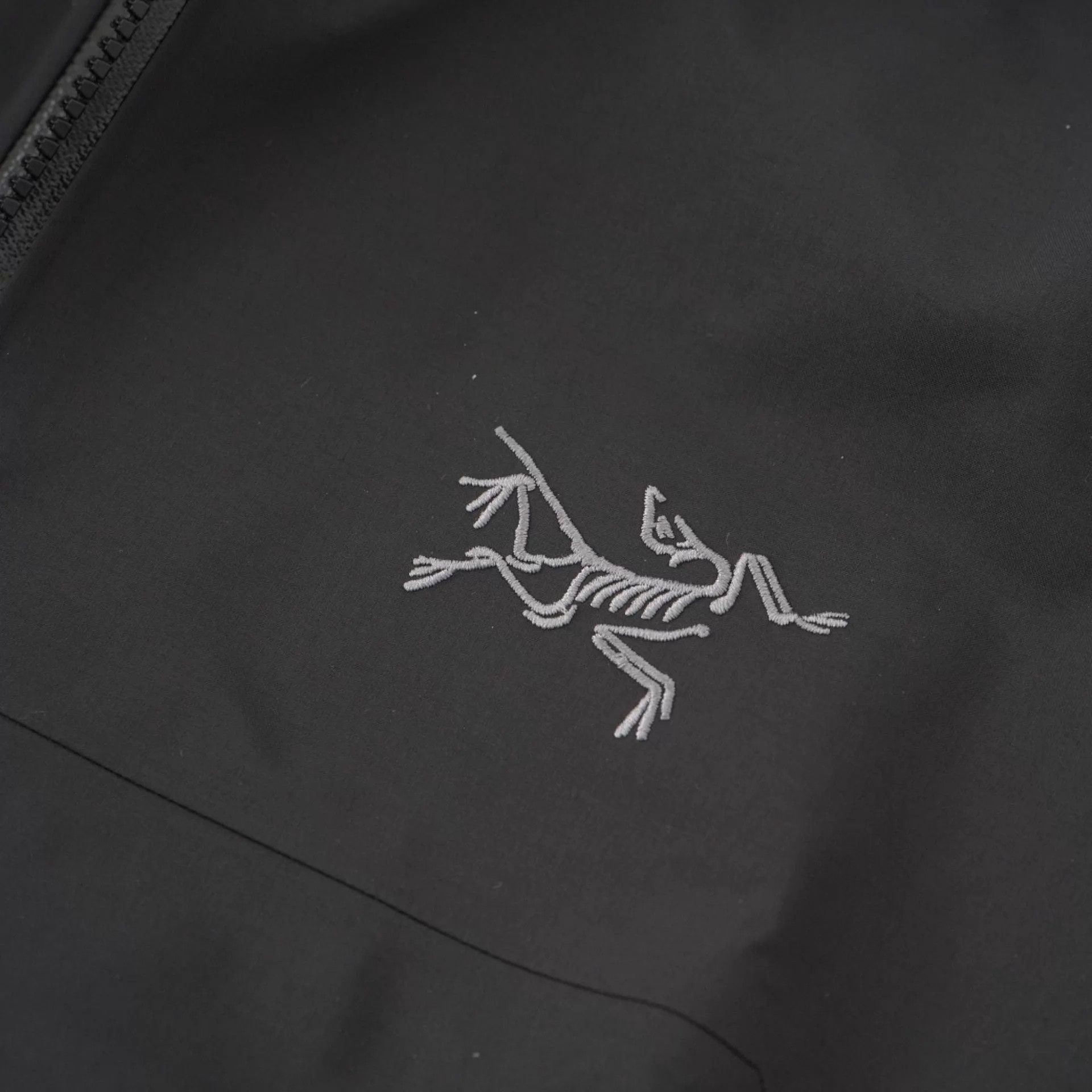 Arc'teryx ARC'TERYX BETA JACKET BLACK M Size US M / EU 48-50 / 2 - 4 Thumbnail