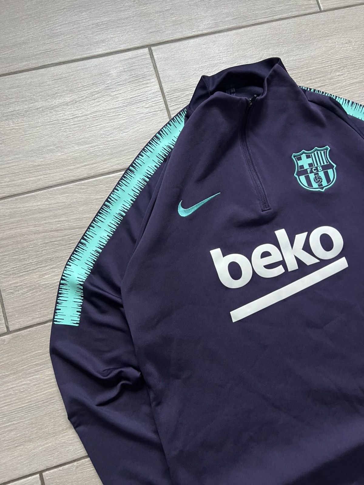 Nike Nike FC Barcelona 2018/19 Training Suit Jacket Pants Socer Size US M / EU 48-50 / 2 - 7 Thumbnail