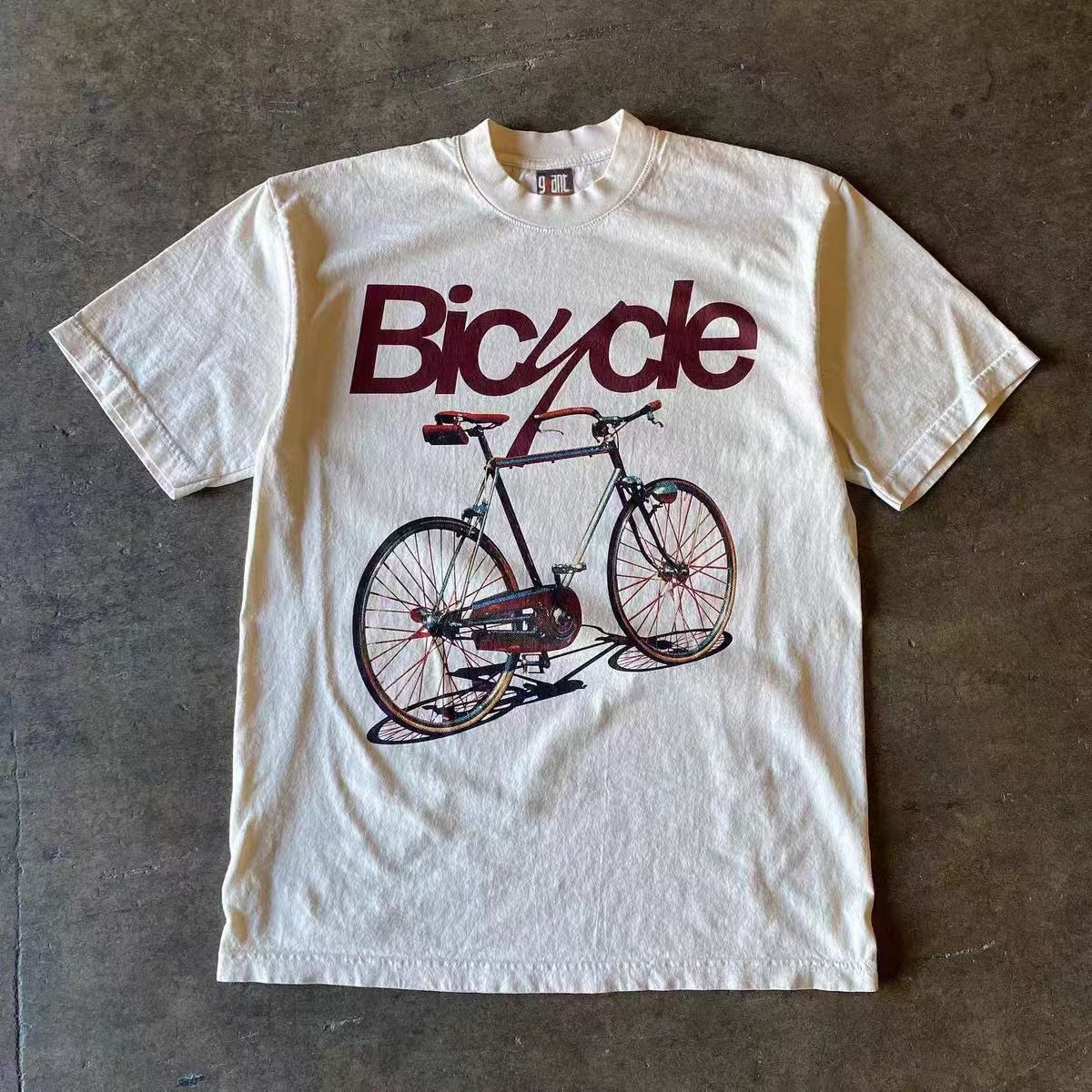 Japanese Brand × Vintage Vintage bicycle print white cotton t-shirt Size US L / EU 52-54 / 3 - 1 Thumbnail