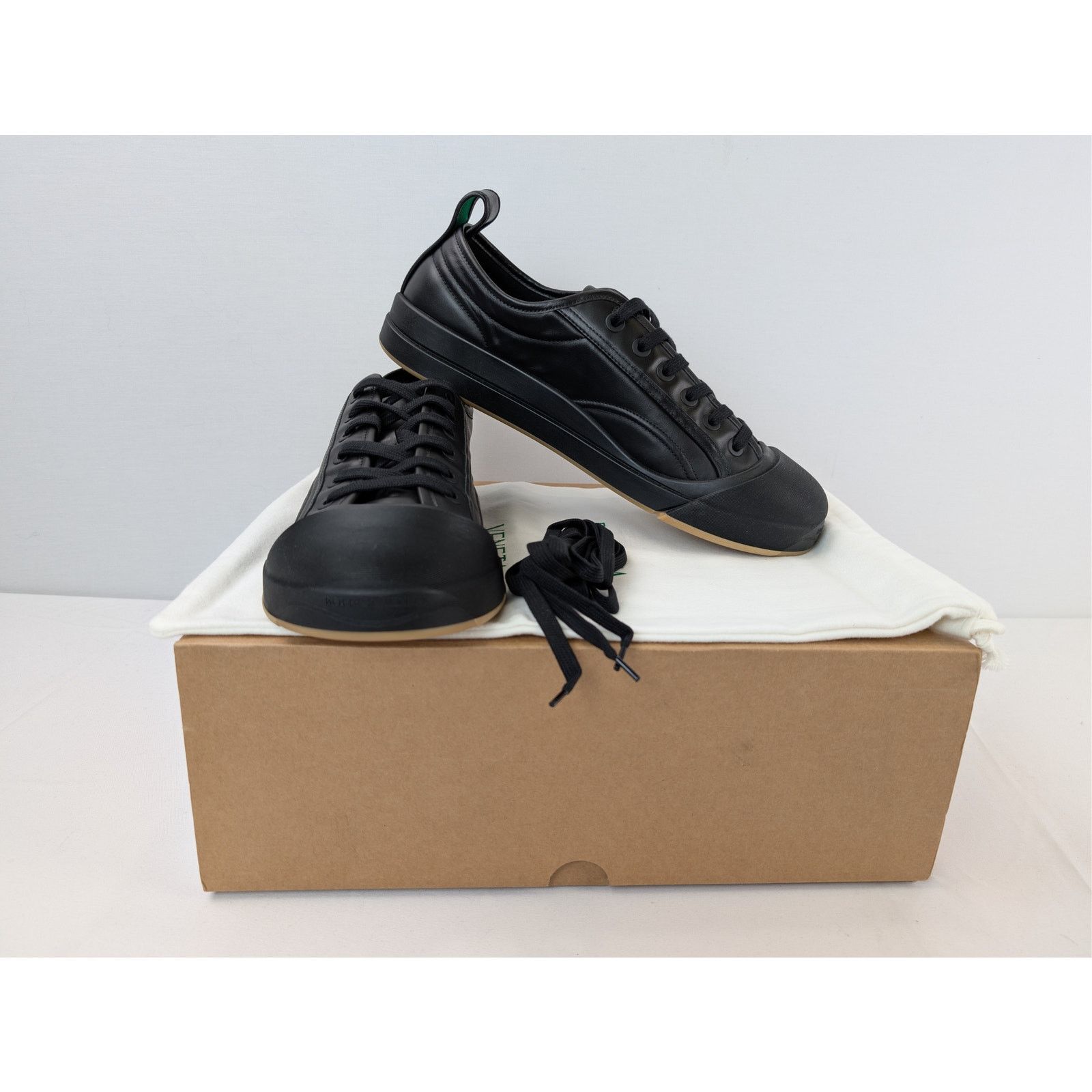 Bottega Veneta o1rshd1 City Calfskin Vulcan Sneakers in Black Size US 12 / EU 45 - 16 Thumbnail