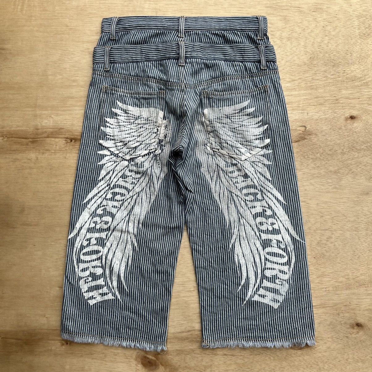 Hysteric Glamour BACK N FORTH DOUBLE WAIST HICKORI DENIM ANGEL WING PRINT 3/4 Size US 28 / EU 44 - 1 Thumbnail