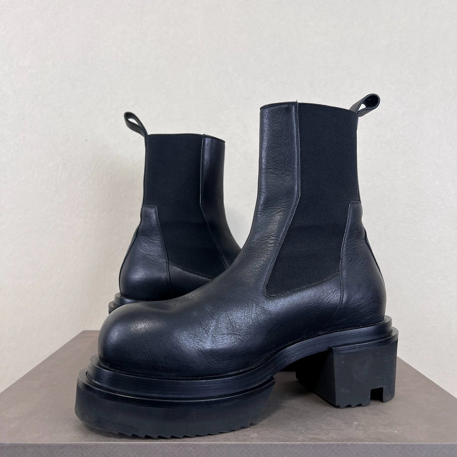 Rick Owens Size 40 RO Top-Tier Luxury Boots at a Great Price Size US 7 / EU 40 - 4 Thumbnail