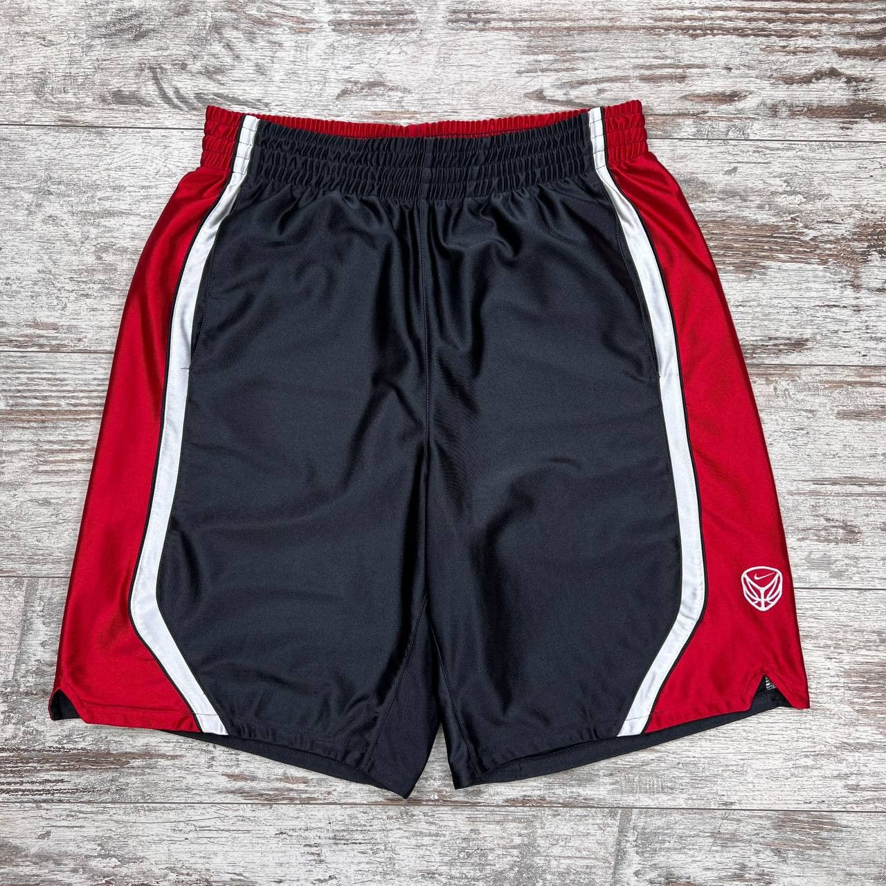 Nike × Vintage Nike Vintage Shorts Size US 36 / EU 52 - 1 Thumbnail
