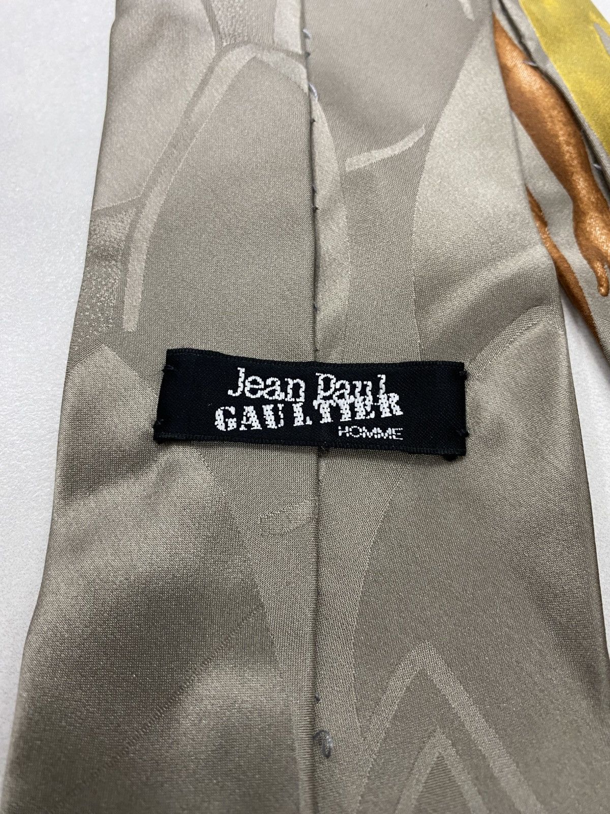 Jean Paul Gaultier Vtg Jean Paul Gaultier statue silk neck tie Size ONE SIZE - 6 Thumbnail