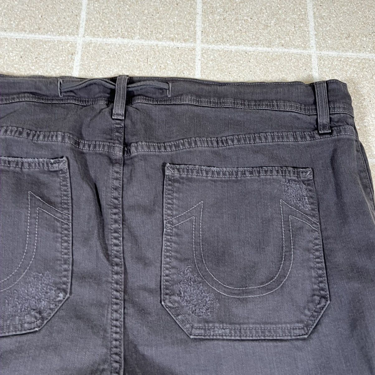 True Religion True Religion Distressed Jeans Grey Size 38 Size US 38 / EU 54 - 6 Thumbnail